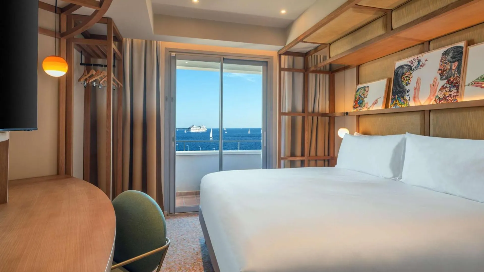 Hotel Radisson Blu 1835 Hotel, Cannes