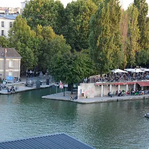 Appartement Quai De La Seine 