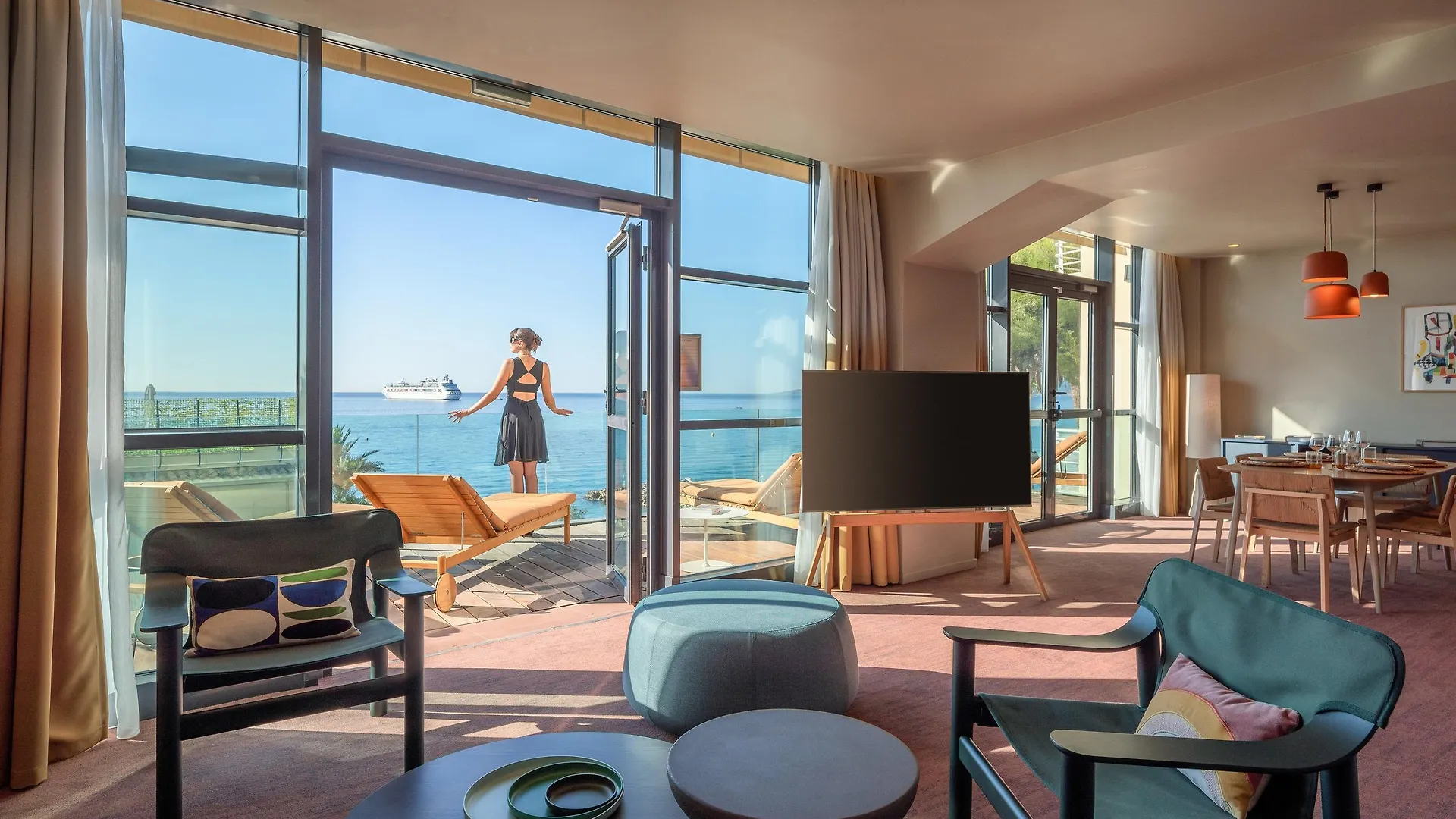 Canopy By Hilton Cannes Hotel